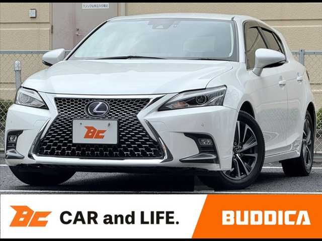 LEXUS CT200h