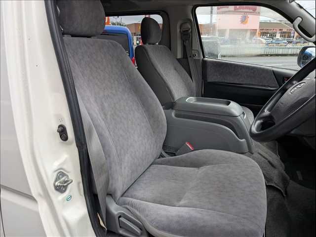 HIACE van 2WD