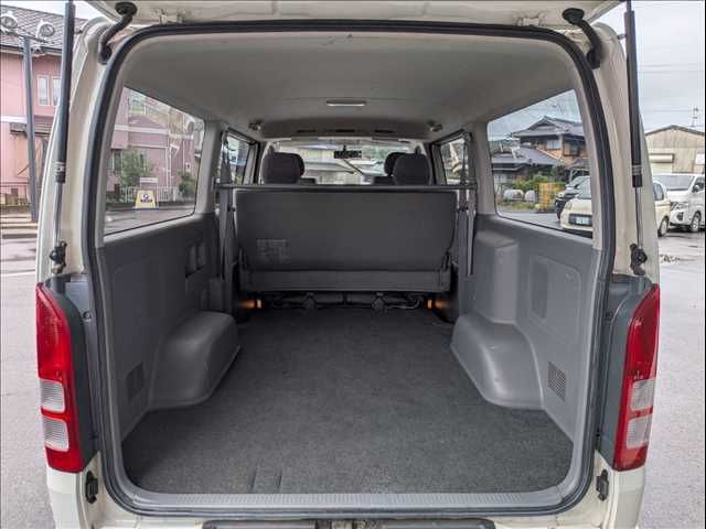HIACE van 2WD