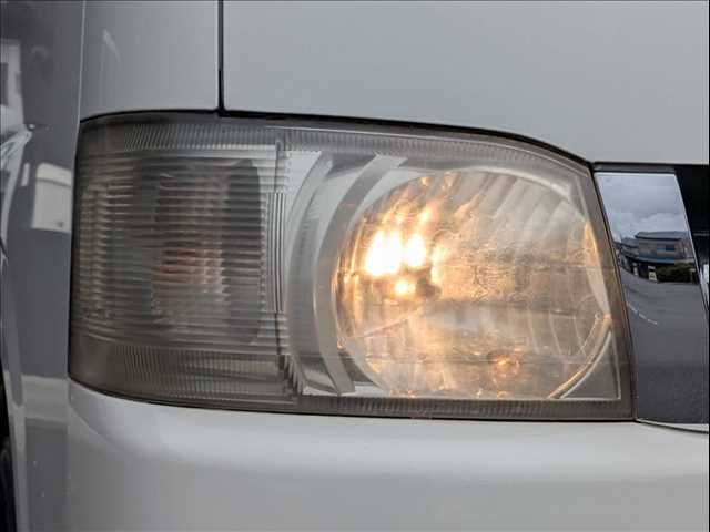 HIACE van 2WD