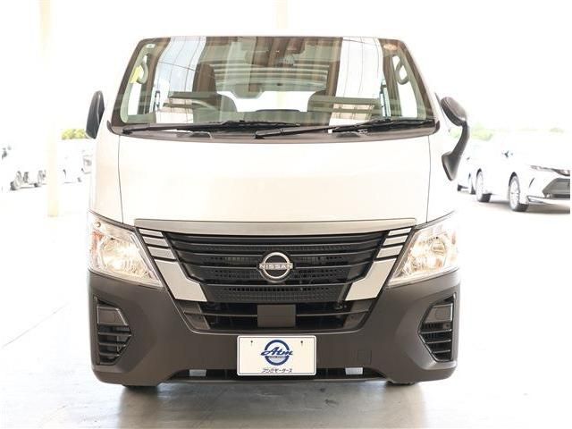 CARAVAN van 2WD
