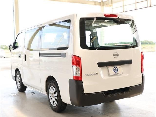 CARAVAN van 2WD