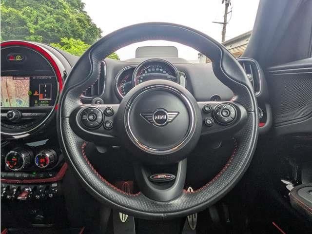 MINI CROSSOVER