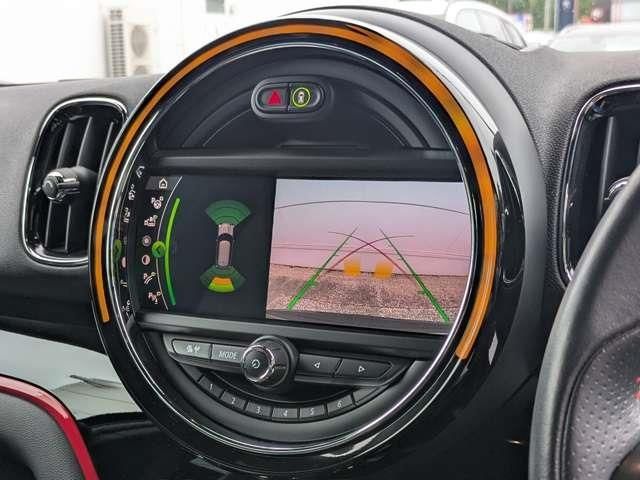 MINI CROSSOVER