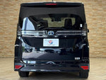 VOXY HYBRID