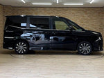 VOXY HYBRID