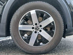 MERCEDES BENZ GLB