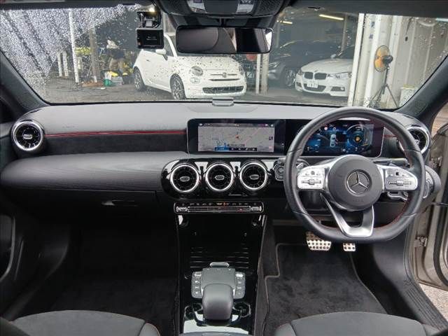 MERCEDES BENZ A class sedan
