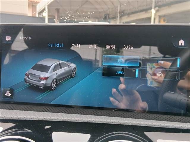 MERCEDES BENZ A class sedan