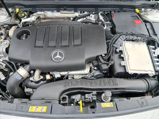 MERCEDES BENZ A class sedan