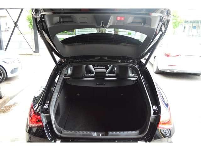 MERCEDES BENZ CLA Shooting Brake