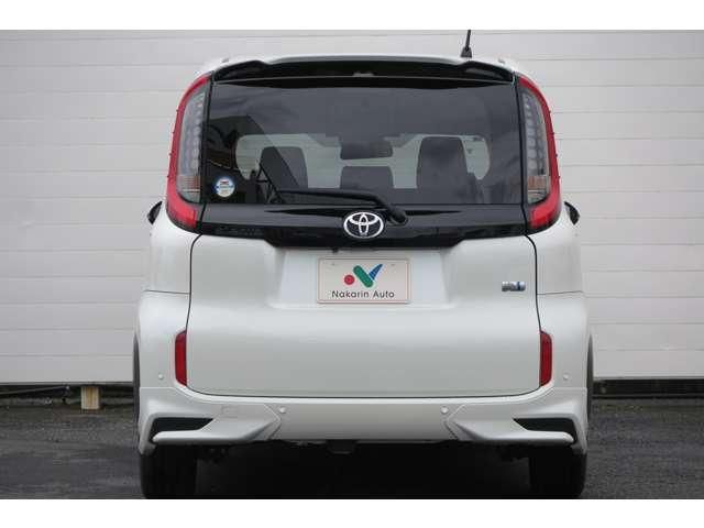 SIENTA HYBRID