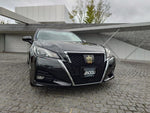 CROWN sedan hybrid