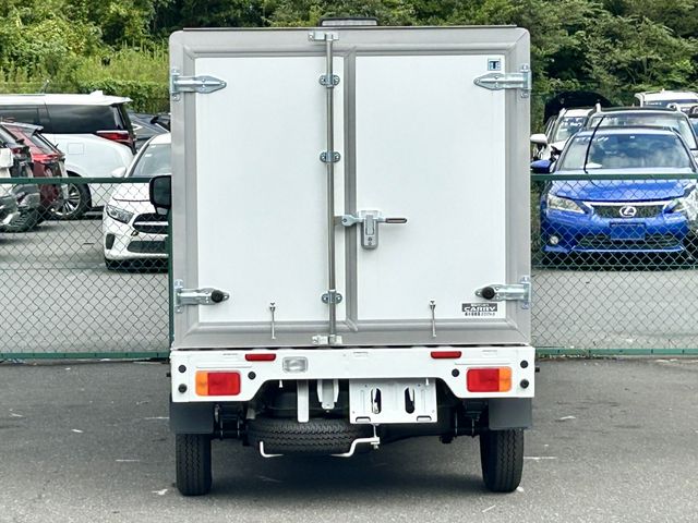 CARRY truck
