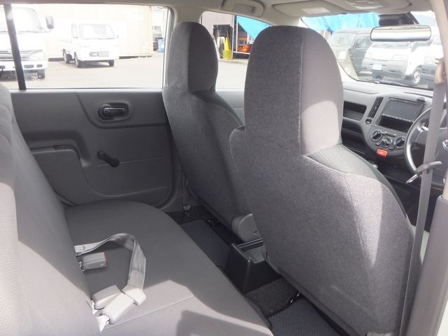 NV150 AD 4WD
