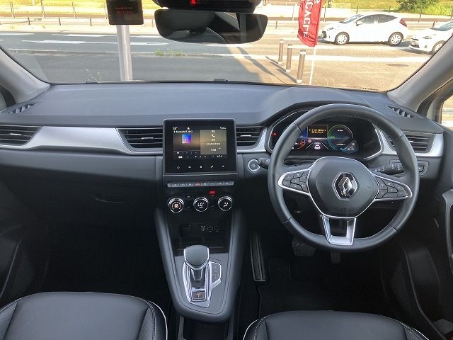 RENAULT CAPTUR