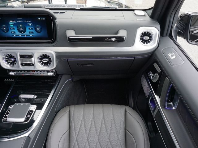 MERCEDES BENZ G class