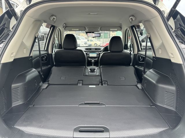 X-TRAIL 2WD