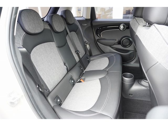 MINI COOPER D 5DOOR