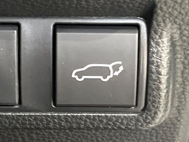 COROLLA CROSS HYBRID