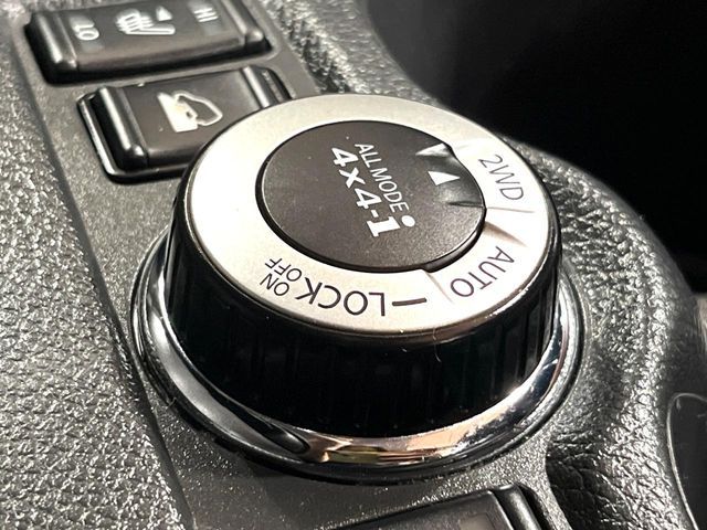 X-TRAIL HYBRID 4WD