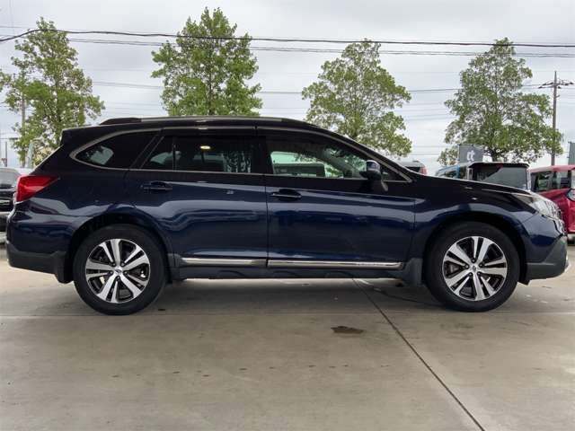 LEGACY OUTBACK