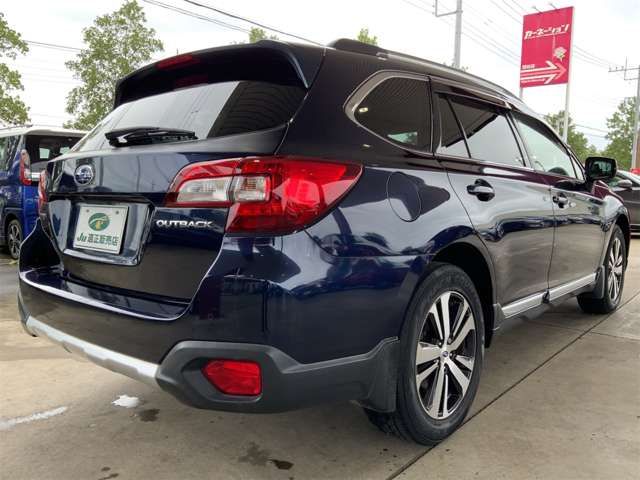 LEGACY OUTBACK