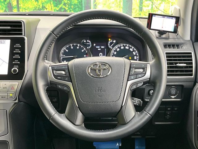 LANDCRUISER PRADO