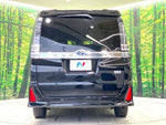 VOXY HYBRID