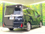 VOXY HYBRID