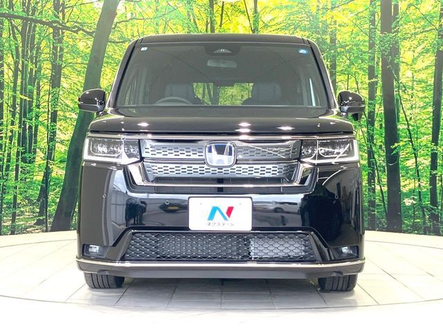 STEPWAGON e:HEV SPADA