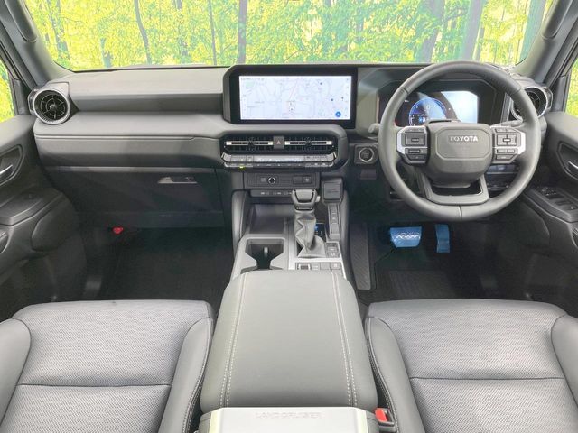 LANDCRUISER 250