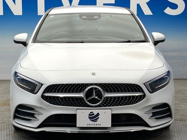 MERCEDES BENZ A class sedan