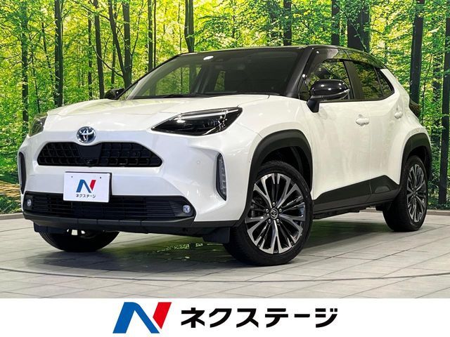 YARIS CROSS HYBRID