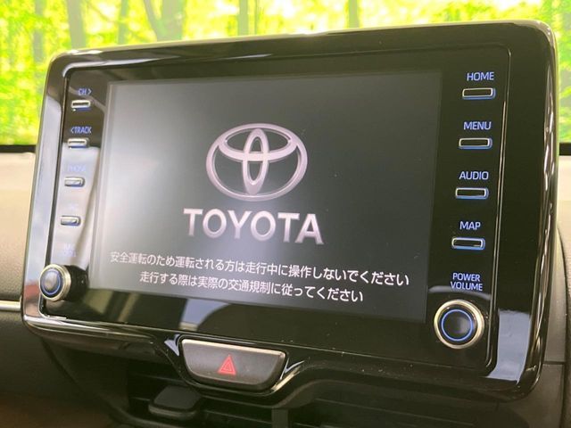 YARIS CROSS HYBRID