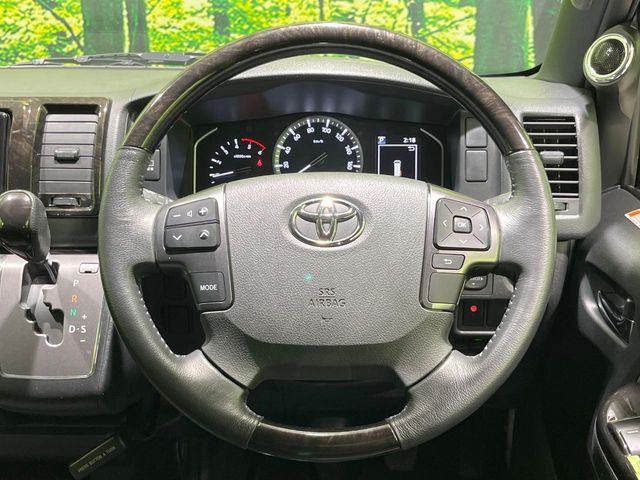 HIACE van 4WD