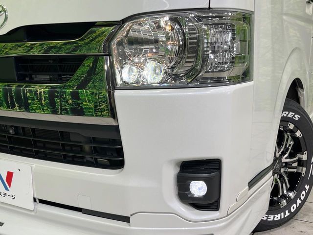 HIACE van 4WD