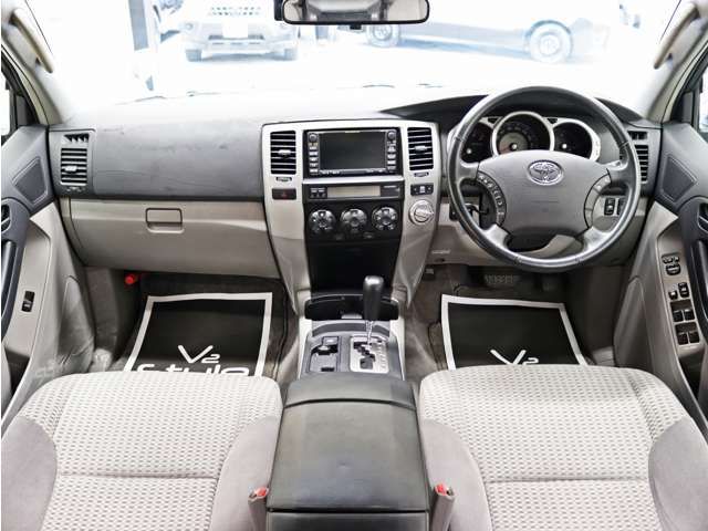 HILUXSURF wagon 4WD