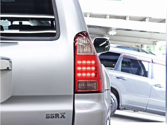 HILUXSURF wagon 4WD