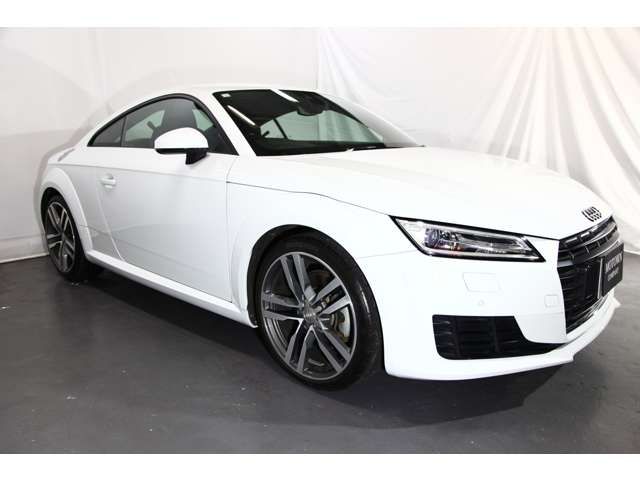 AUDI TT coupe