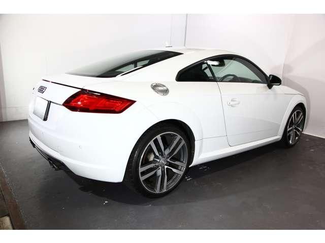 AUDI TT coupe