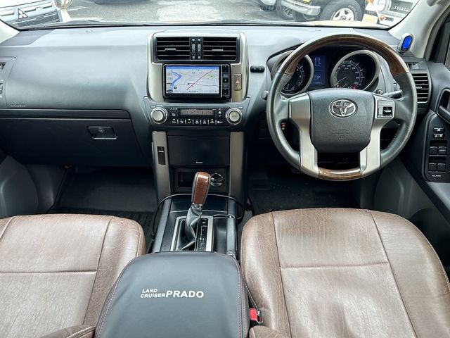 LANDCRUISER PRADO