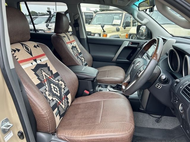 LANDCRUISER PRADO
