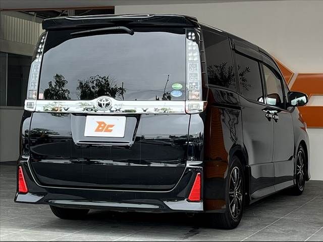 VOXY 4WD