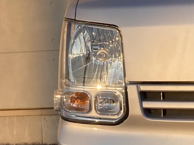 MINICAB van