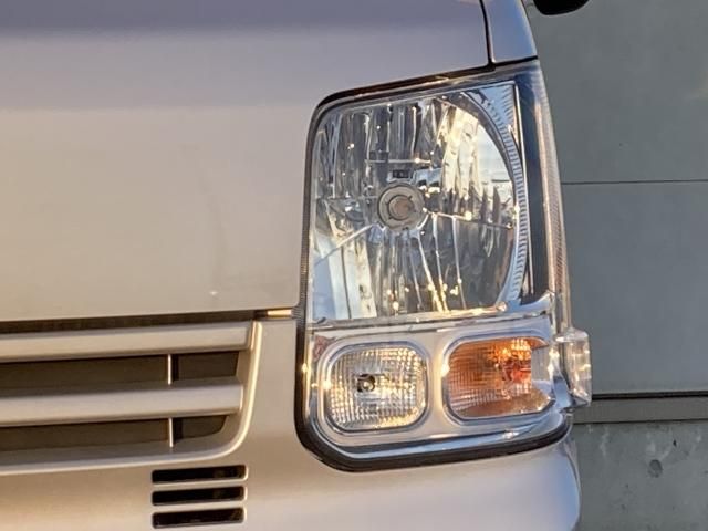 MINICAB van