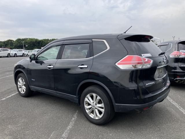 X-TRAIL HYBRID 4WD