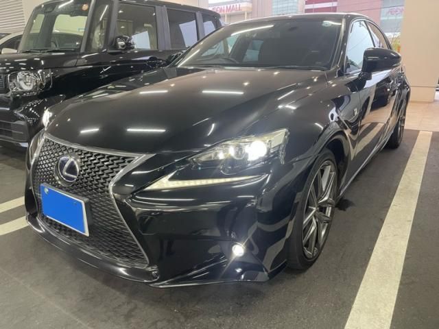 LEXUS IS300h