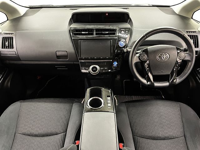 PRIUS Alpha