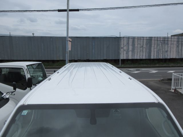 NV350 CARAVAN
